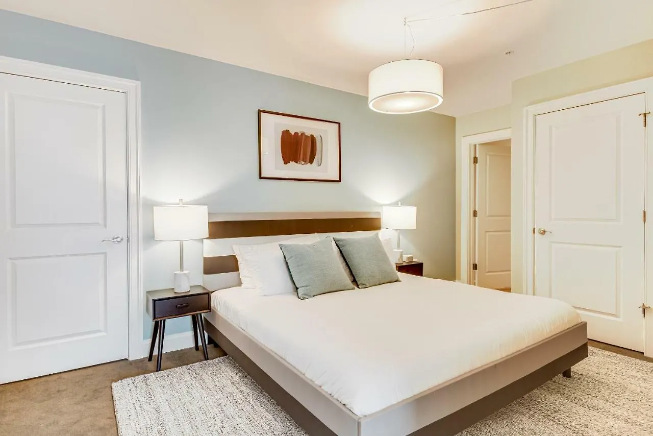 Mint House Downtown Pittsburgh Aparthotel United States